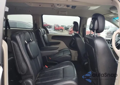 2013 Chrysler Town & Country Touring from USA, damaged, VIN 2C4RC1BG1DR793576